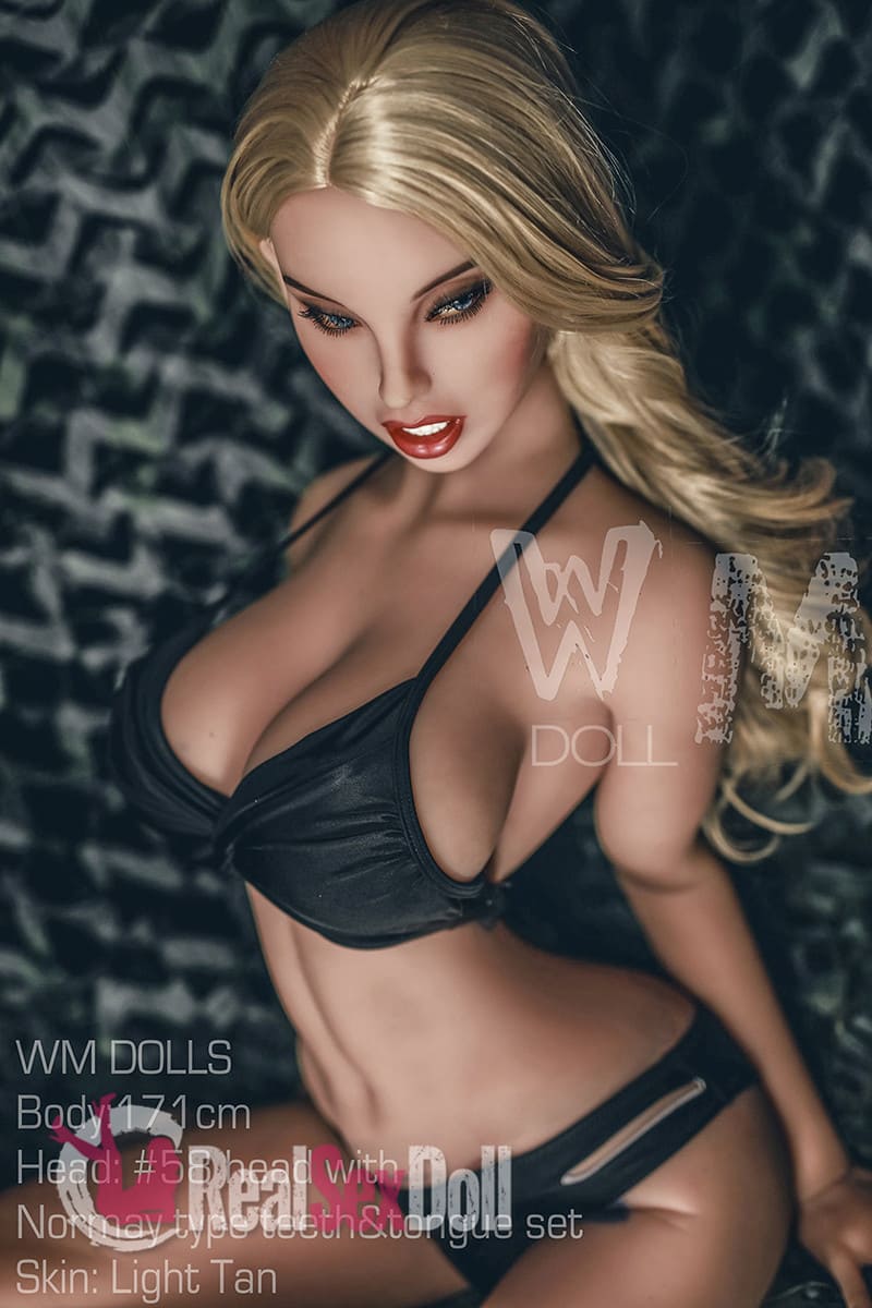 171cm / 5ft7 H-cup Vampire Real Doll Gabby vista 6