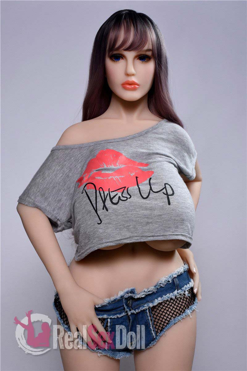 155cm / 5ft1 Super Voluptuous Love Doll Mila vista 2