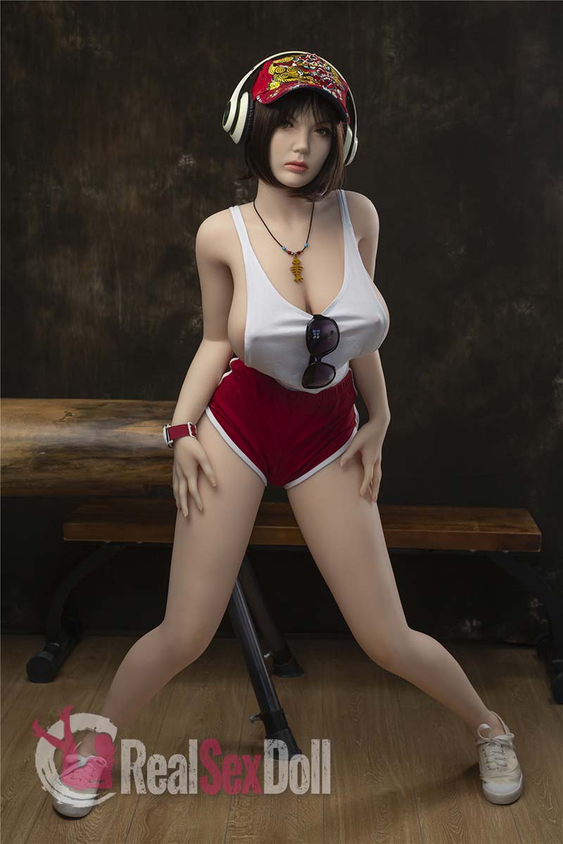 160cm / 5ft3 L-cup Curvy Silicone Real Doll Leah With Head J5 vista 3