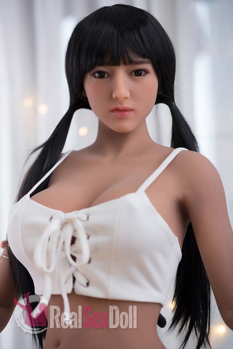 165cm / 5ft5 F-Cup Big Boobs Real Doll Briony vista 8