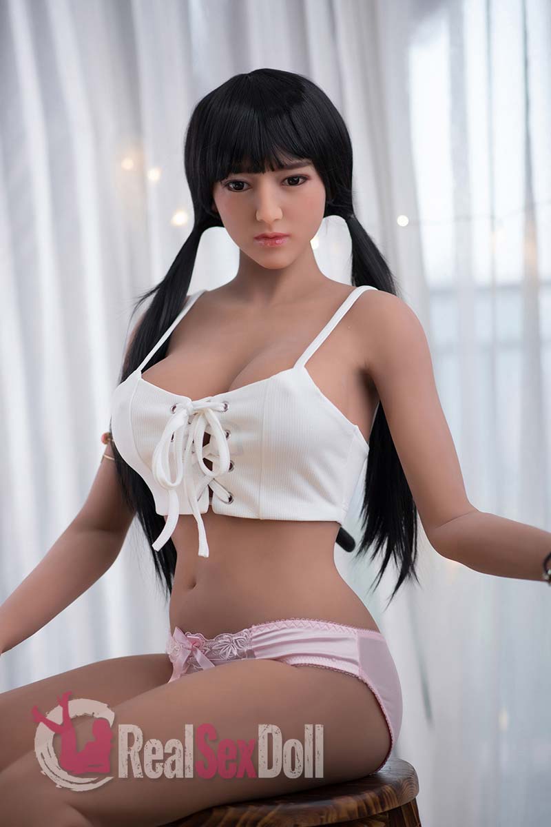 165cm / 5ft5 F-Cup Big Boobs Real Doll Briony vista 7