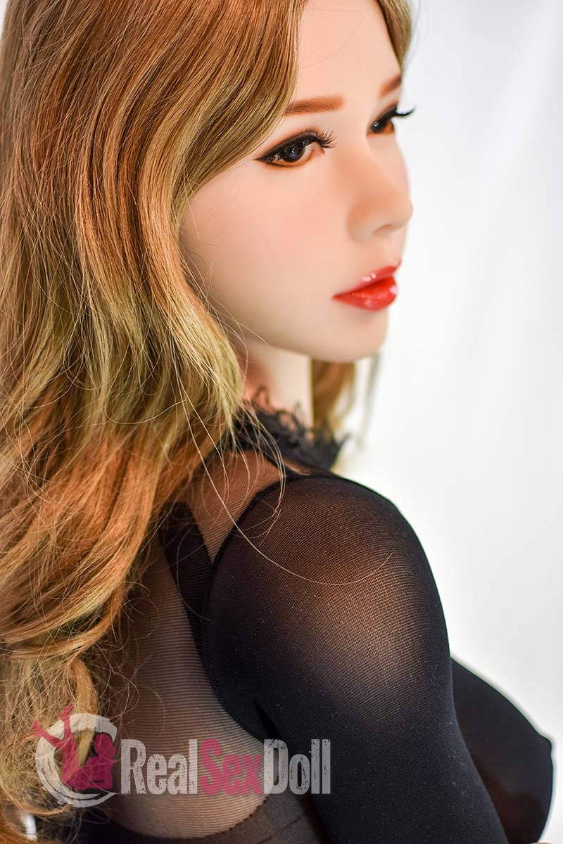165cm / 5ft5 F-Cup Realsexdoll  Amaia vista 7