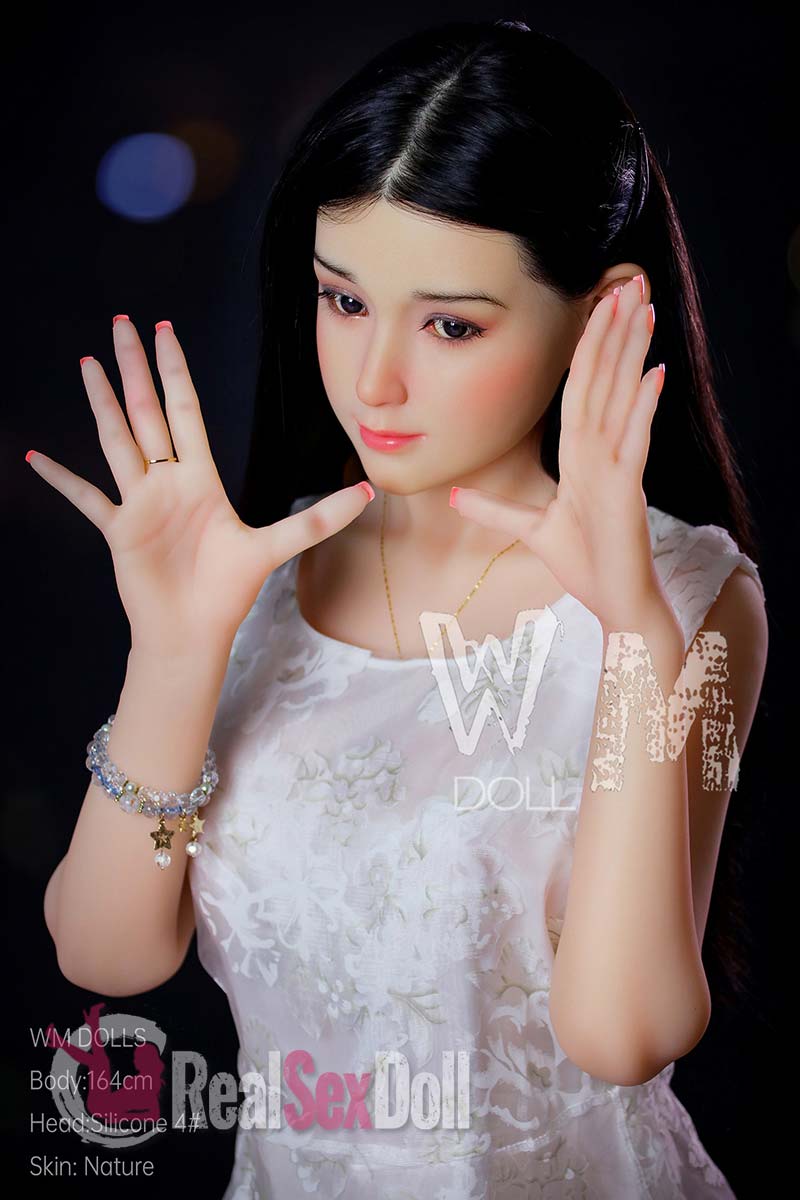 164cm / 5ft4 C-cup Sweet Heart Maeva With Silicone Head vista 4