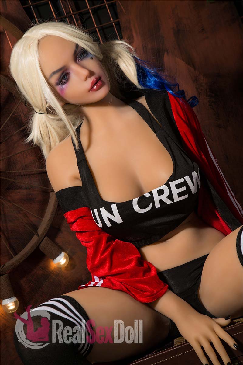 168cm / 5ft6 G-Cup Cosplay Sex Doll Bella vista 7