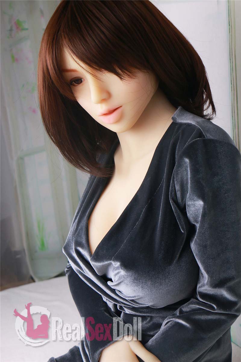 163cm / 5ft4 G-Cup Life Size Doll Evelina vista 7