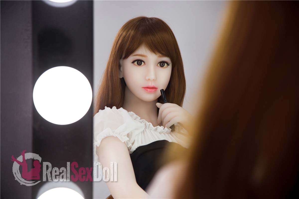 163cm / 5ft4 D-Cup Innocent Asian Real Doll Ashlynn vista 4