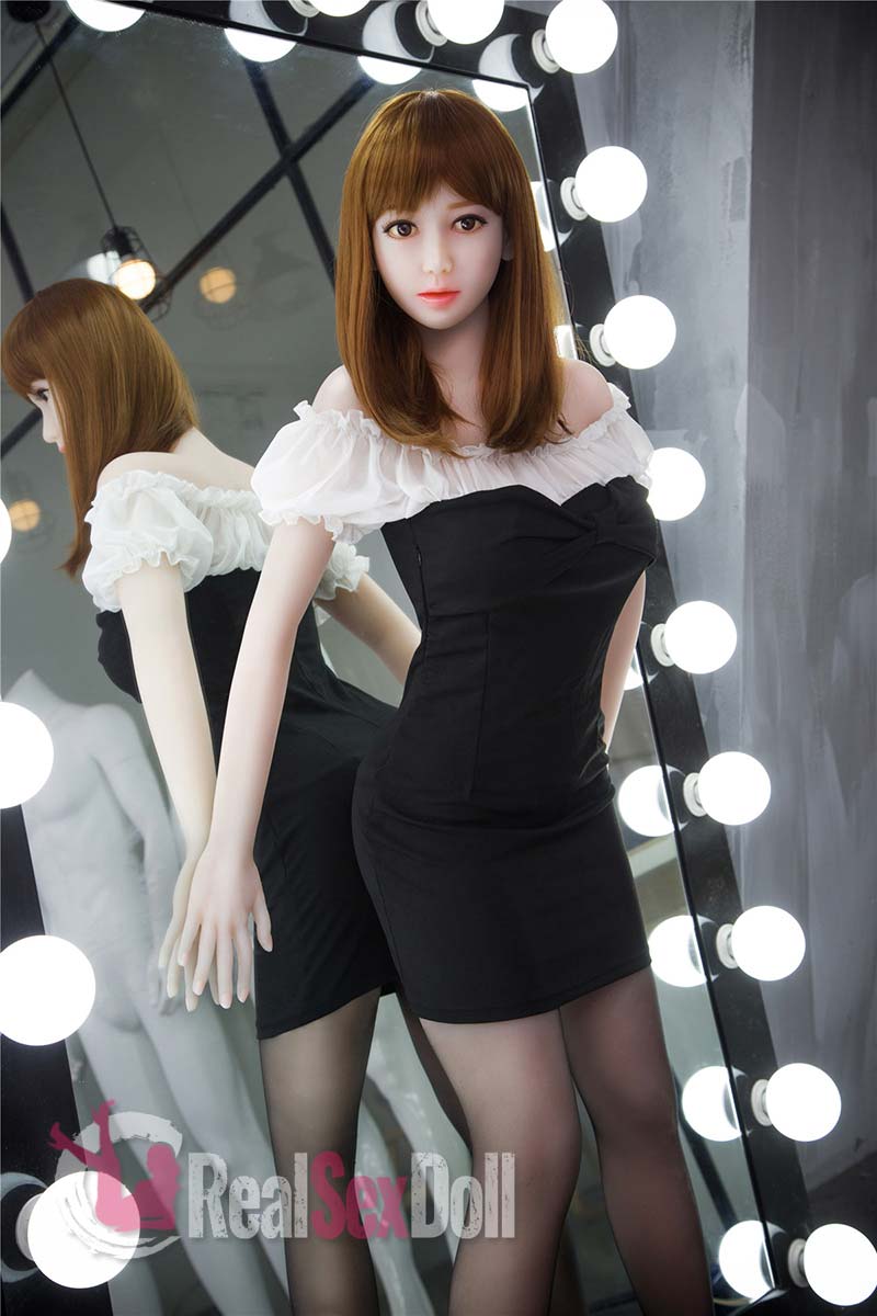 163cm / 5ft4 D-Cup Innocent Asian Real Doll Ashlynn vista 3