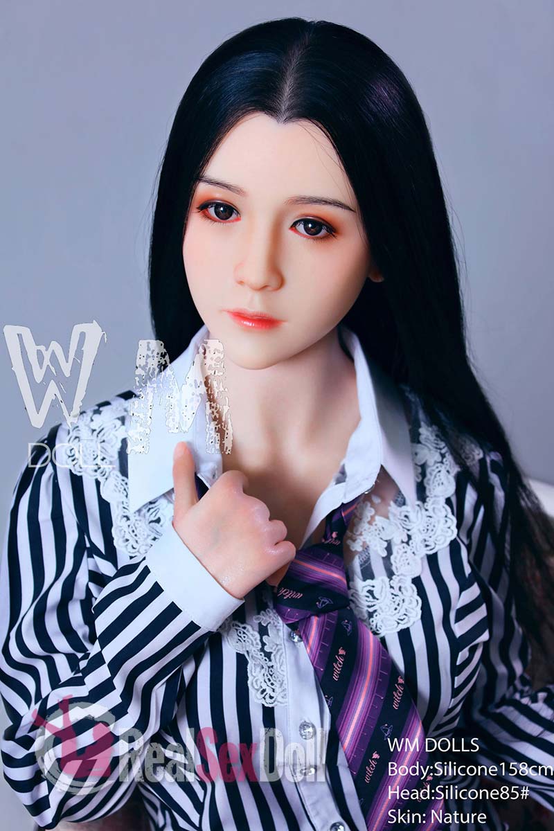 158cm / 5ft2 C-cup Silicone Love Doll Lenora vista 5