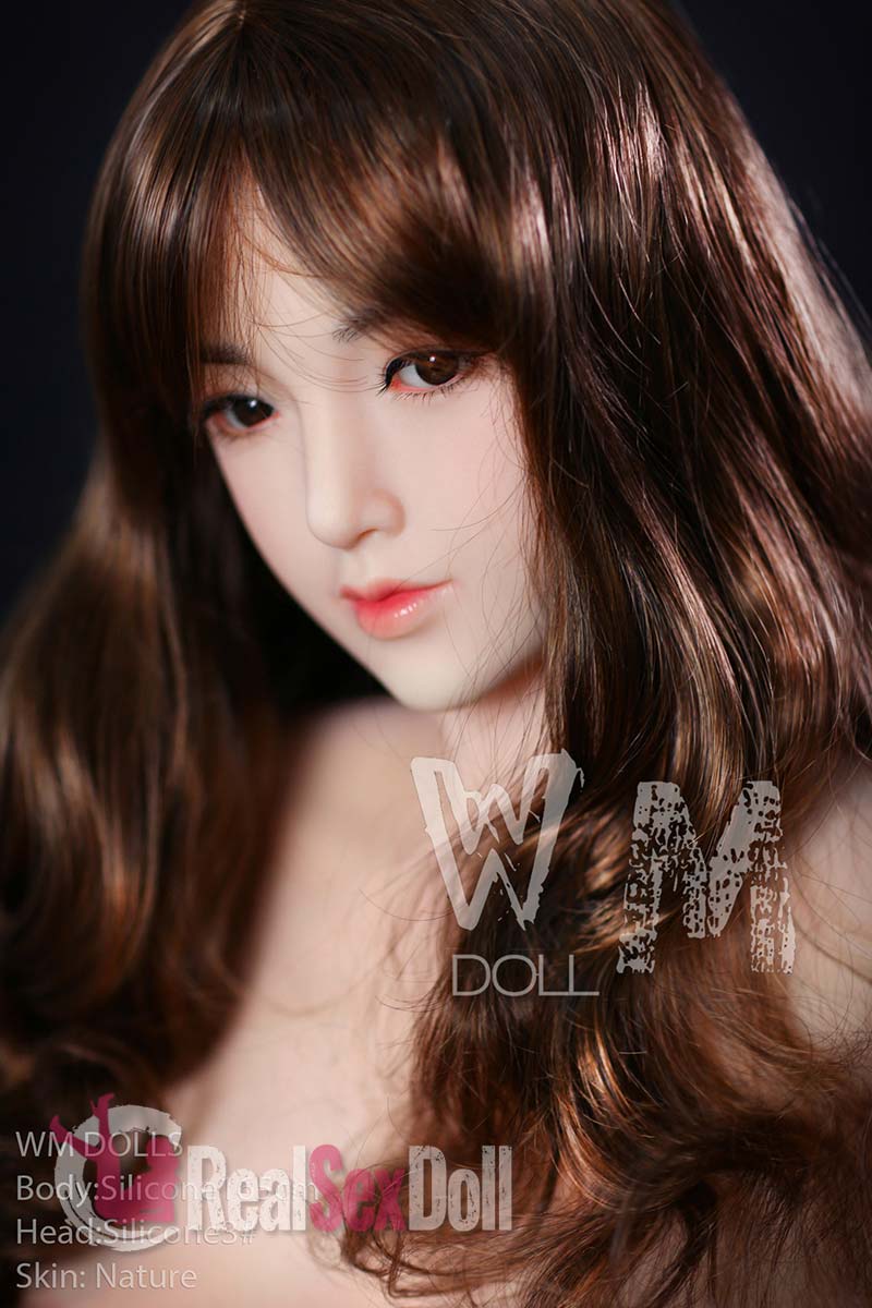 165cm /5ft5 F-Cup Silicone Sex Doll April vista 7
