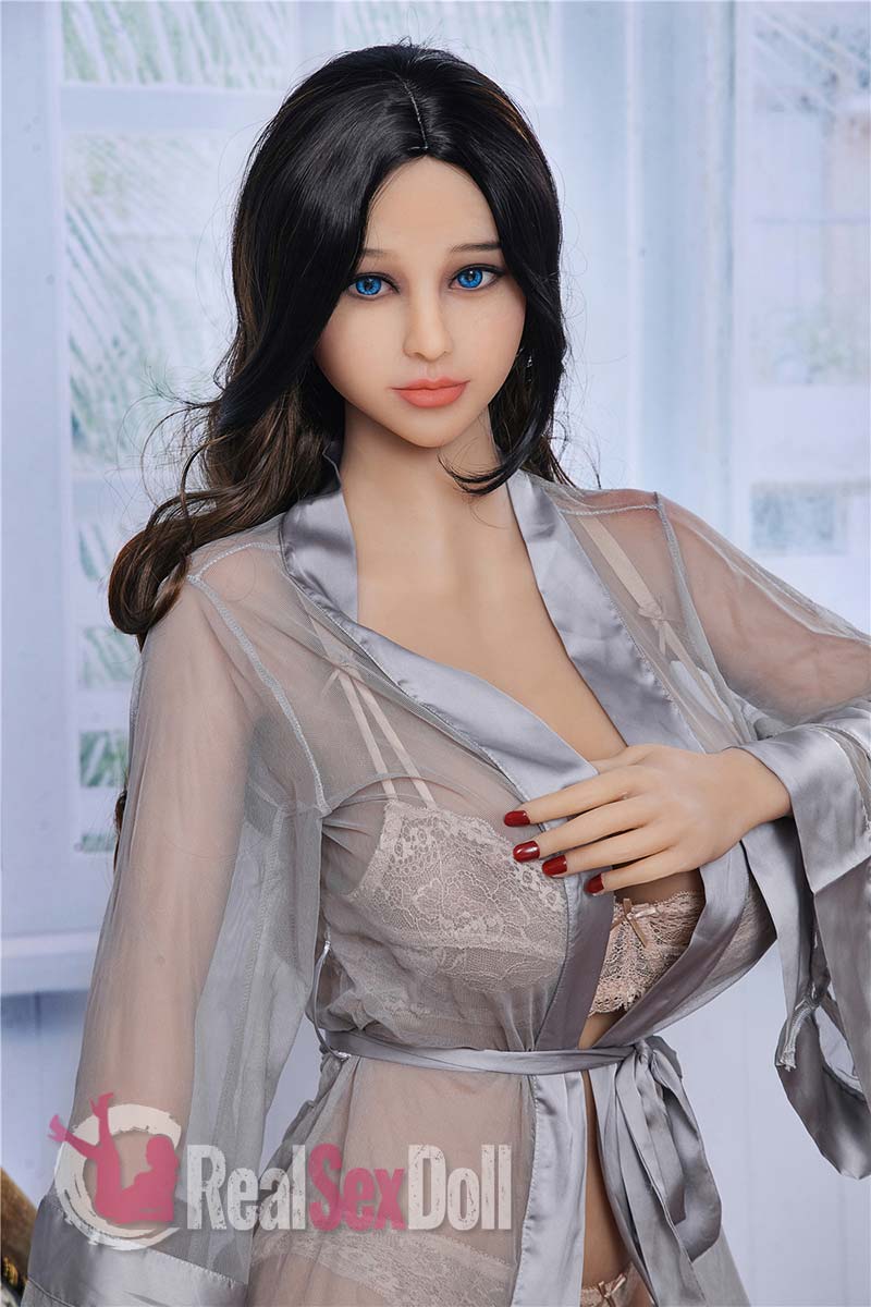 163cm / 5ft4 G-Cup Plus Asian Big Breasts Real Doll Miki — 163cm — TPE