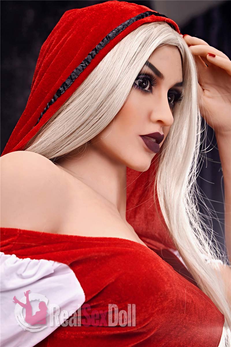 168cm/5ft6 D-Cup Vampire Plus Sex Doll Anna vista 6