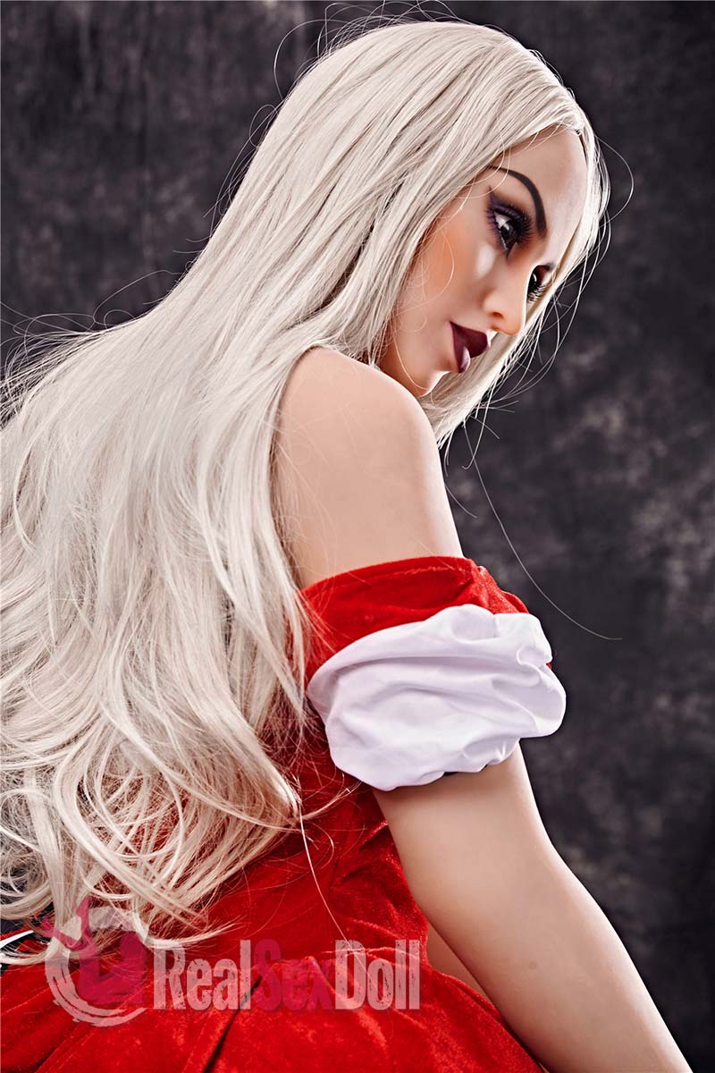 168cm/5ft6 D-Cup Vampire Plus Sex Doll Anna vista 7