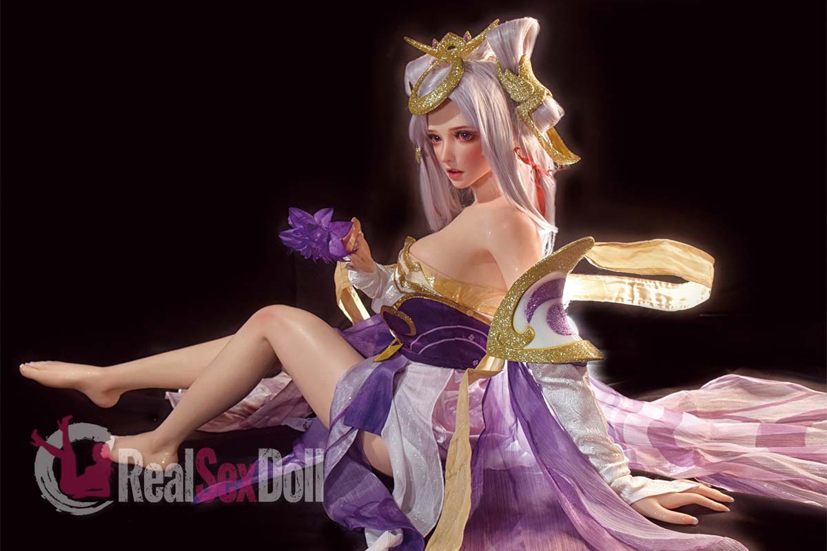 150cm/4ft11 Hentai Silicone Sex Doll Kurai Sakura vista 5