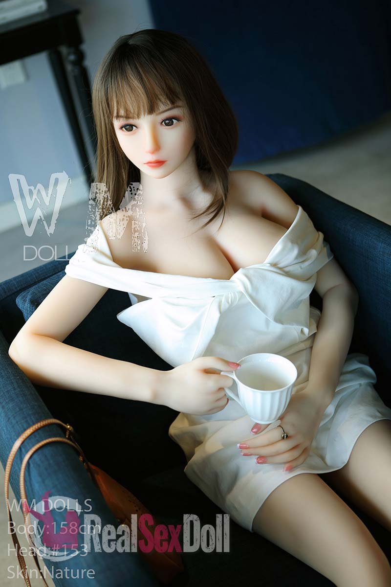 158cm / 5ft2 D-cup Sweet Real Doll Naia vista 5