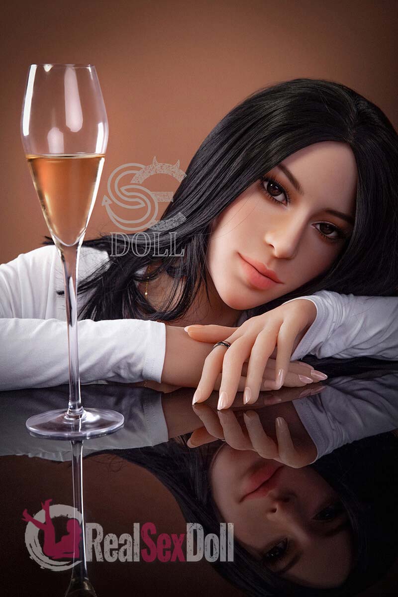 157cm / 5ft2 F-cup  Fantasy Sex Doll Karissa vista 4