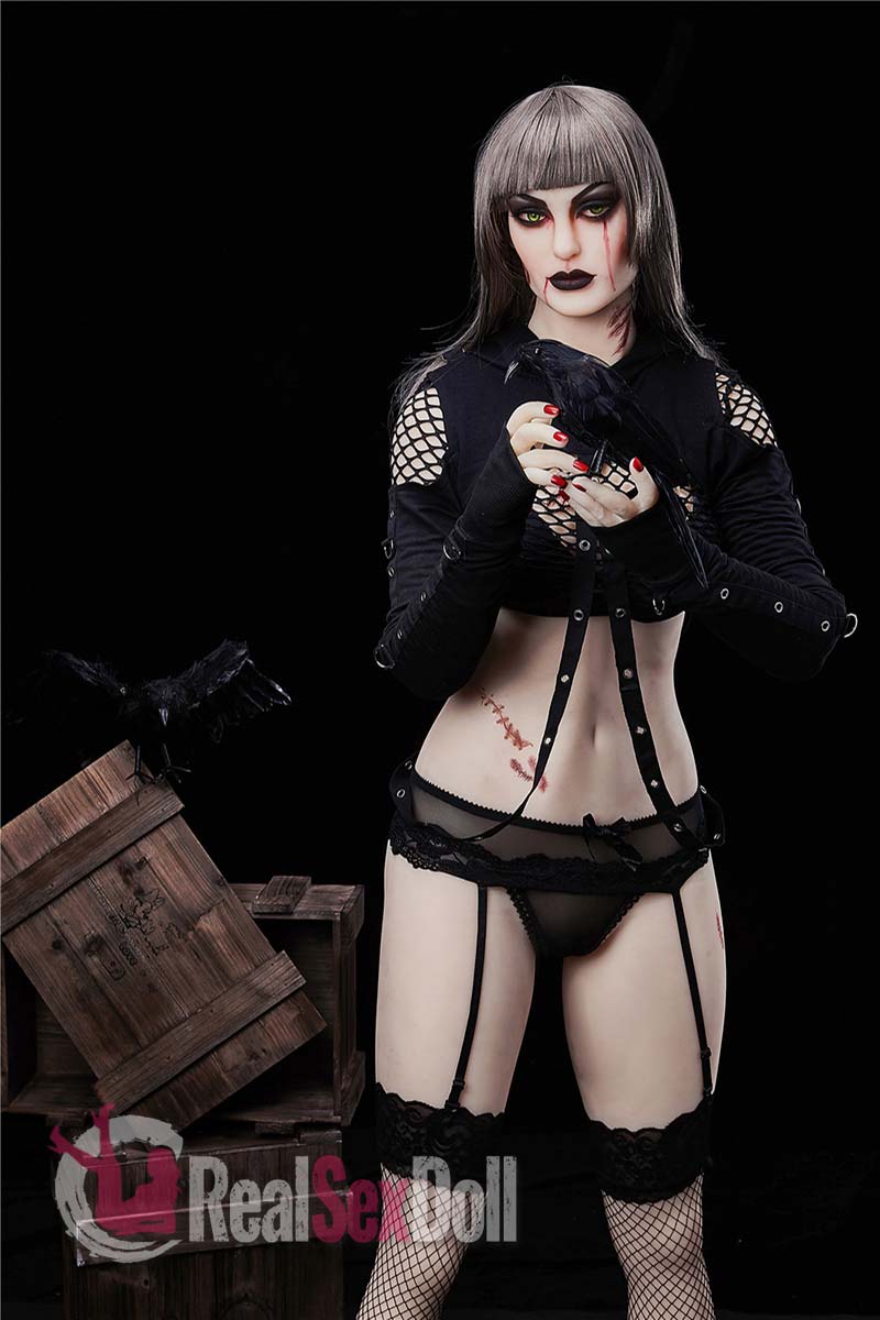 168cm/5ft6 Vampire D-Cup Plus Realistic Doll Mia vista 2