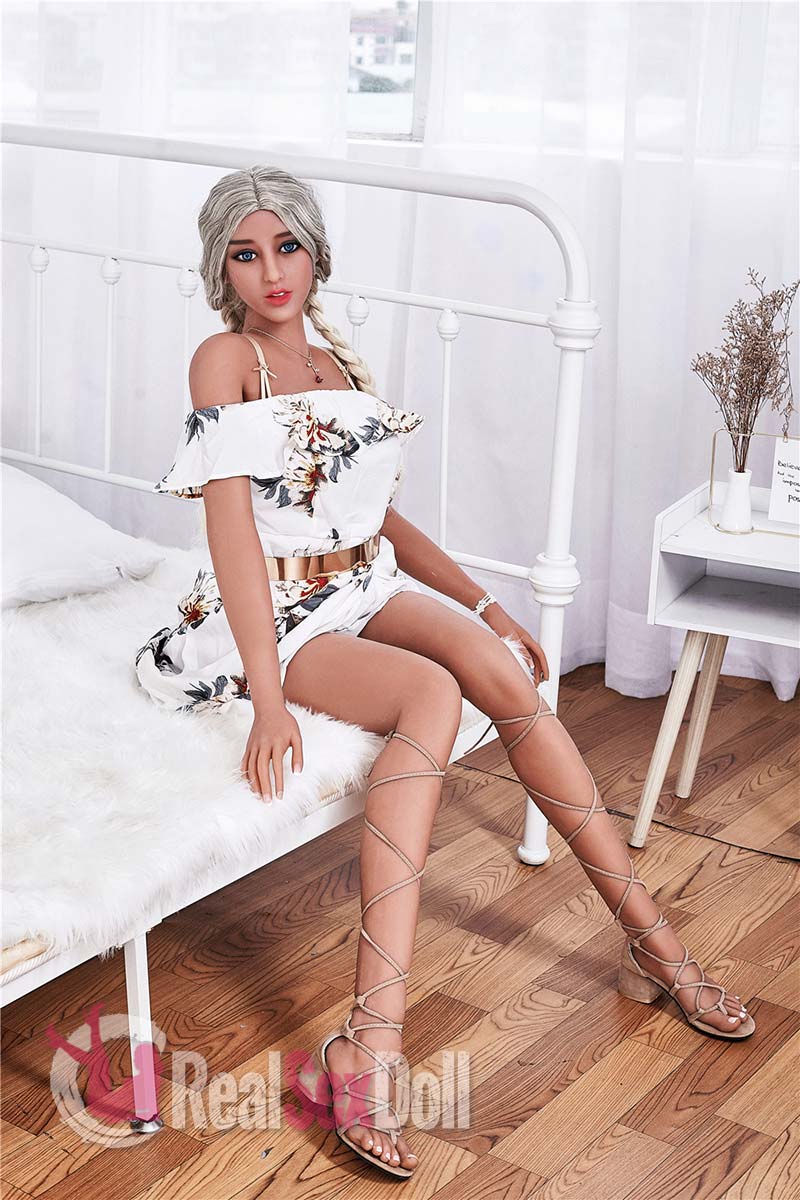 169cm/5ft6 E-Cup Curvy Sex Doll Cecelia vista 8