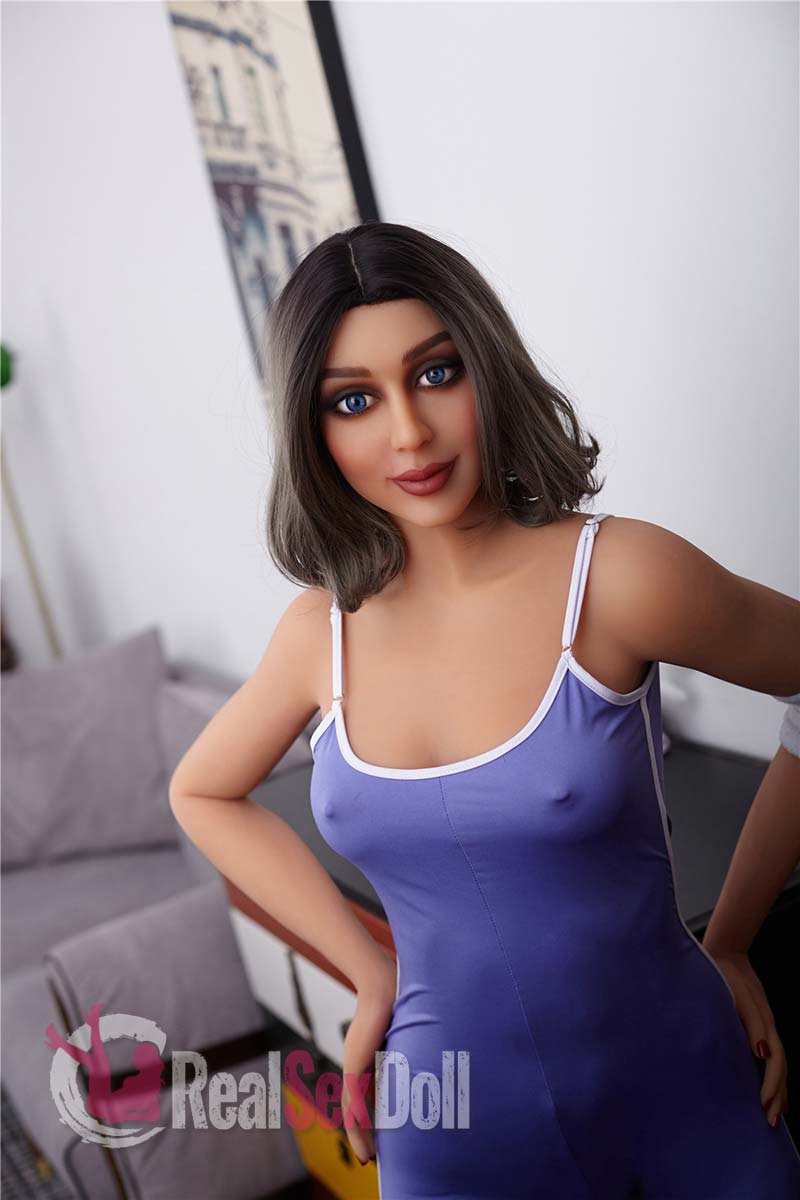 168cm/5ft6 D-Cup European Real Doll Christel vista 8
