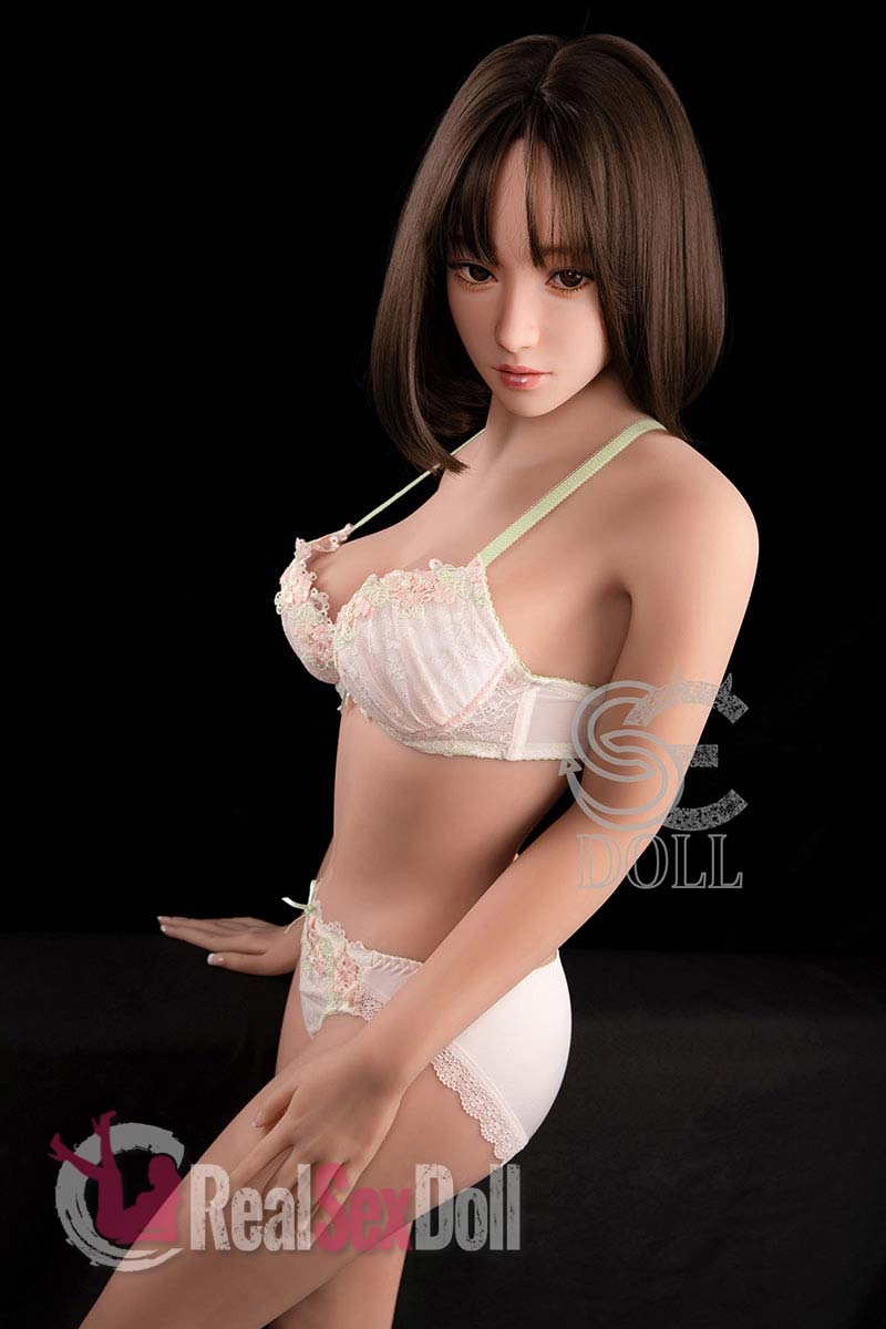 158cm / 5ft2 D-Cup Japanese Love Doll Junko vista 7