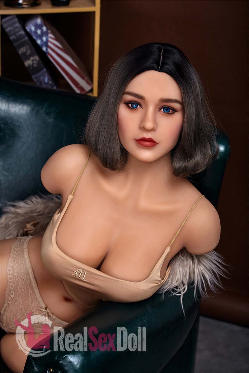 90cm/2ft11 Asian Big Boobs Love Doll Torso Julia vista 2