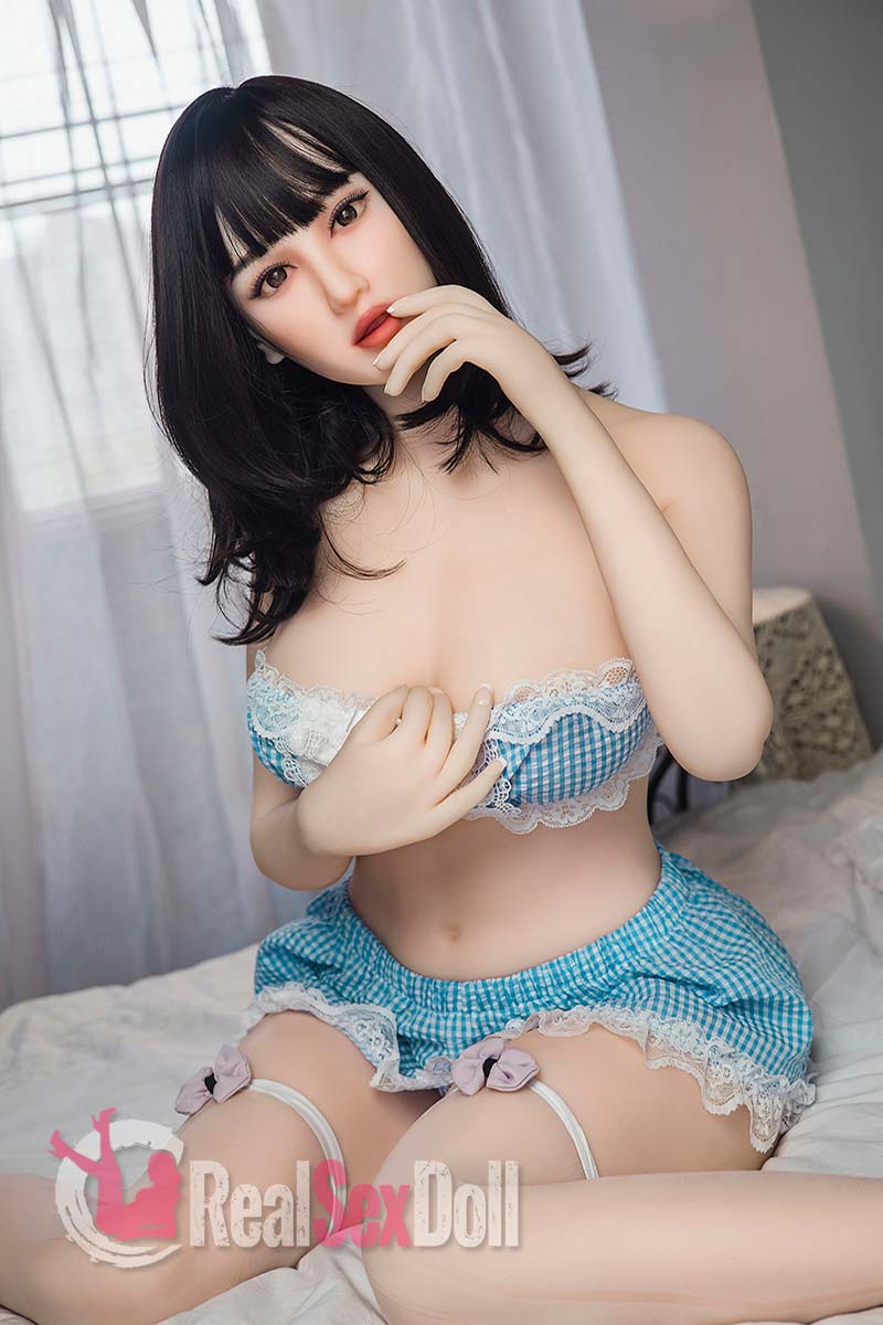 159cm/5ft2 E-cup Curvy Love Doll Miya vista 8