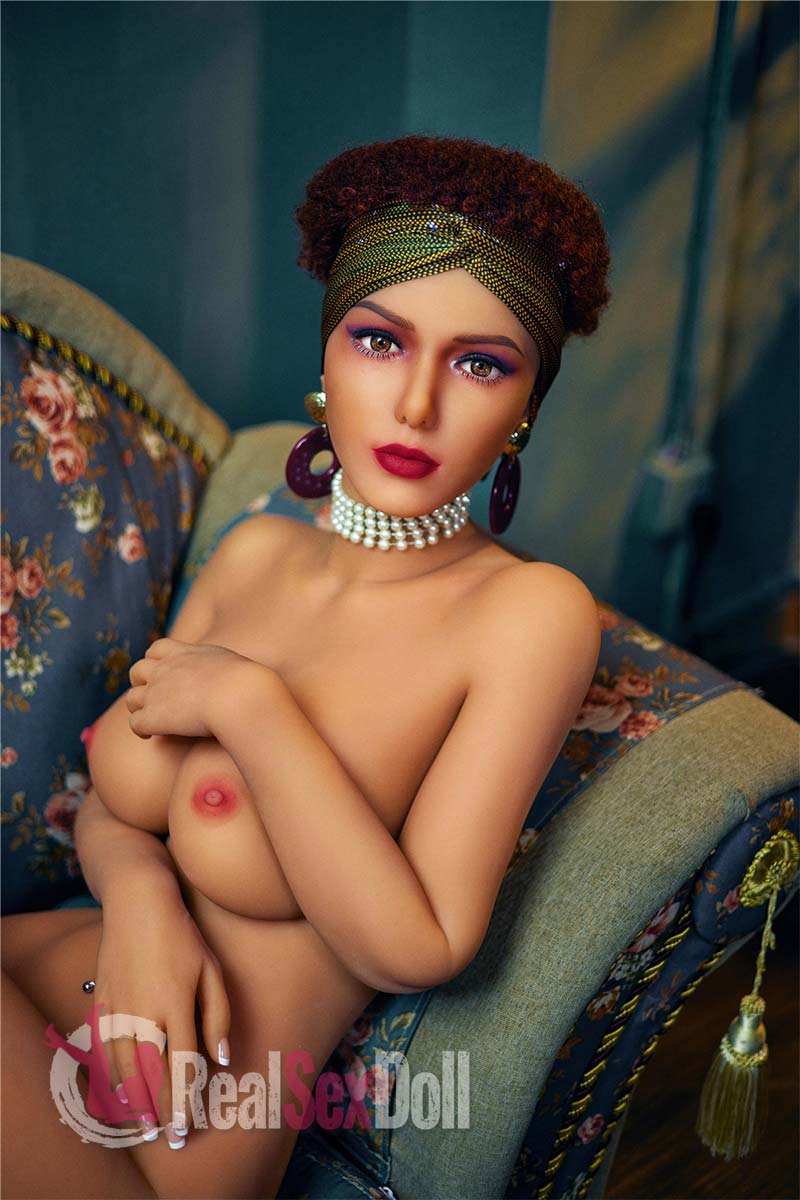 164cm/5ft4 Plus F-Cup Curvy Love Doll Scarlet vista 2