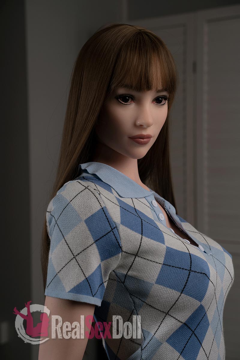 170cm/5ft7 C-Cup Small Breasts Love Doll Valerie With Head G46 — 170cm — SILICONE