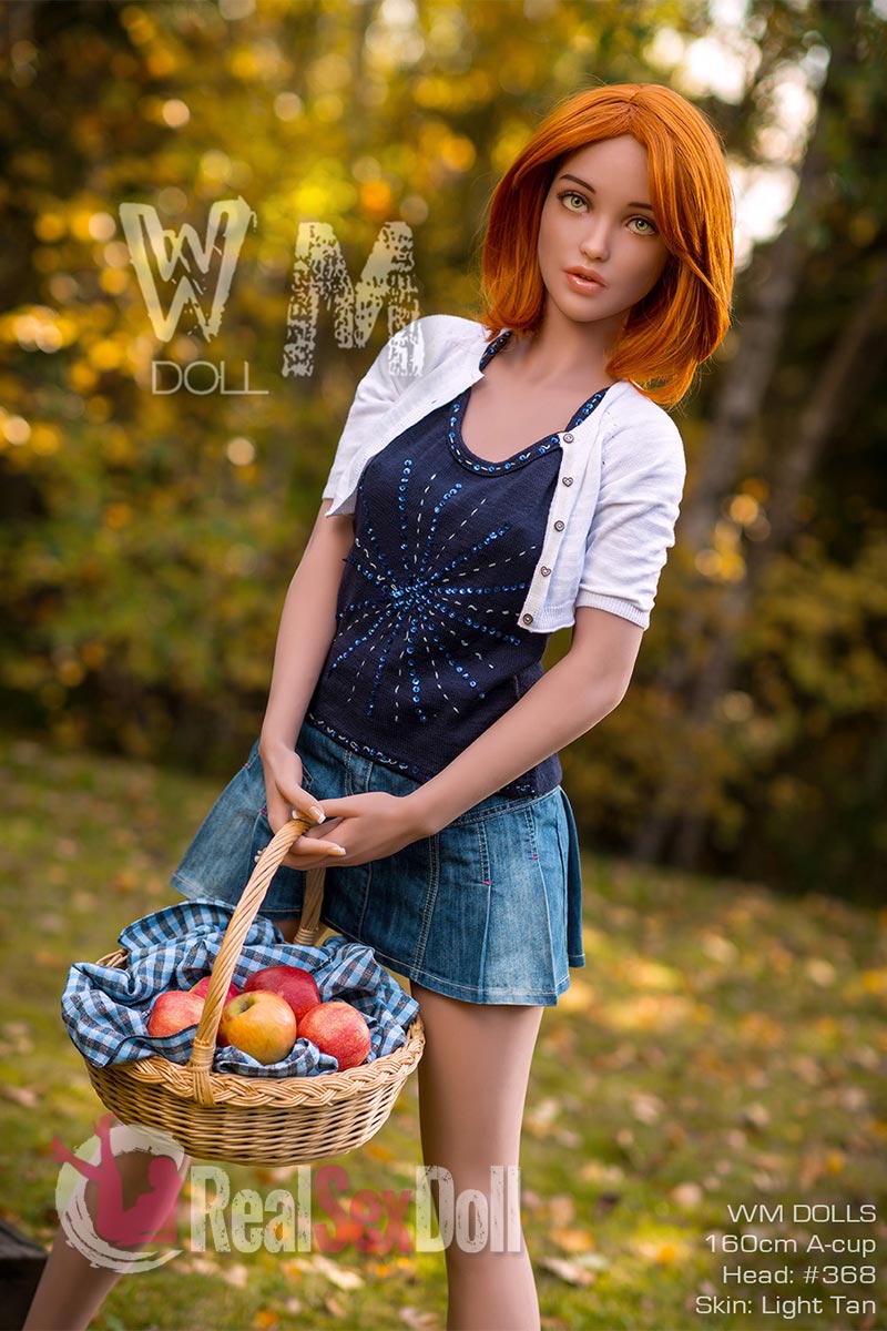 160cm/5ft4 A-cup Skinny Sex Doll Marina vista 4
