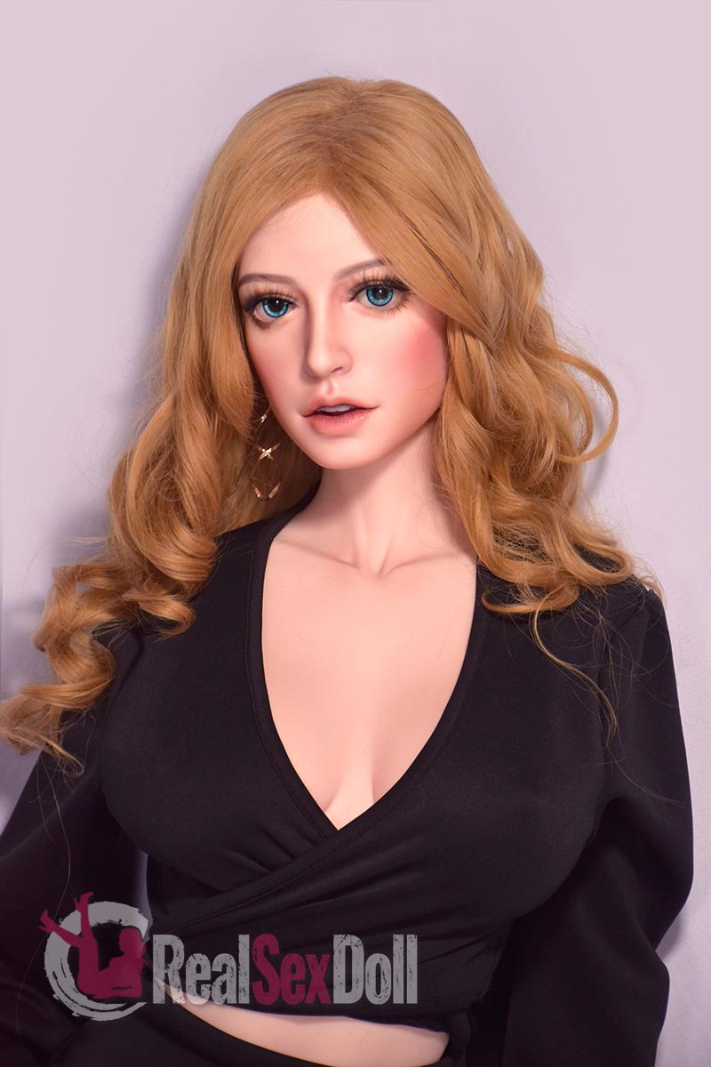 165cm/5ft5 Blonde Sex Doll Doris Connor — 165cm — SILICONE