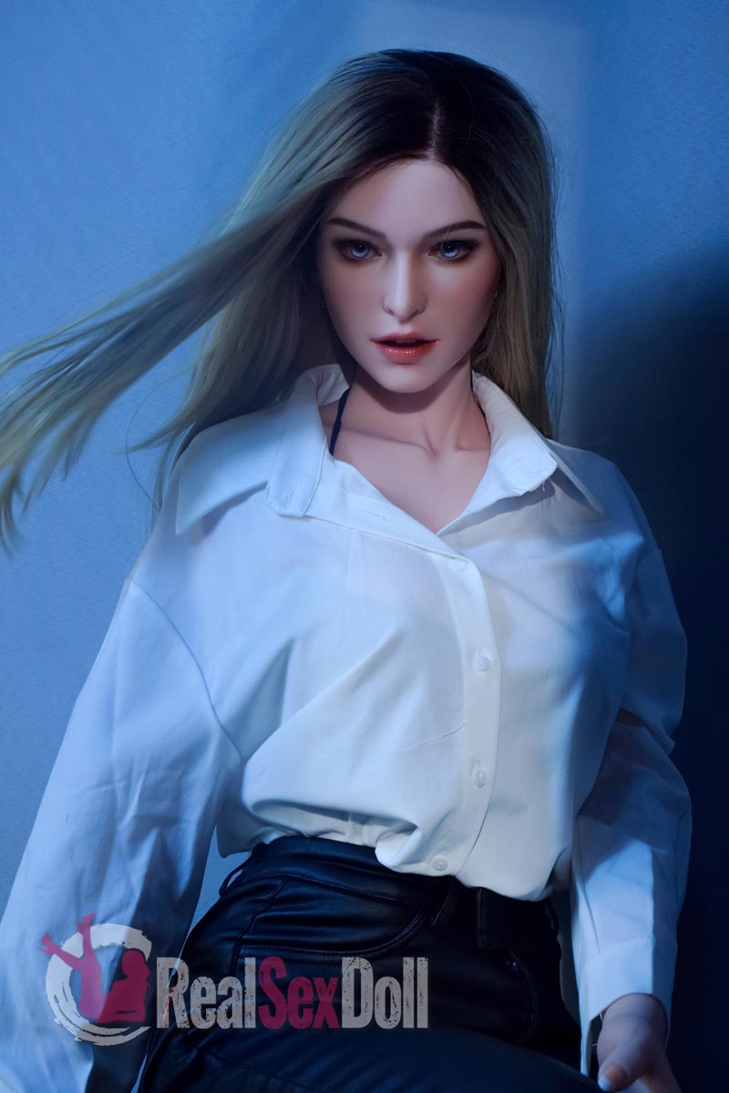 165cm/5ft5 Anime Sex Doll Tyler Grande vista 5