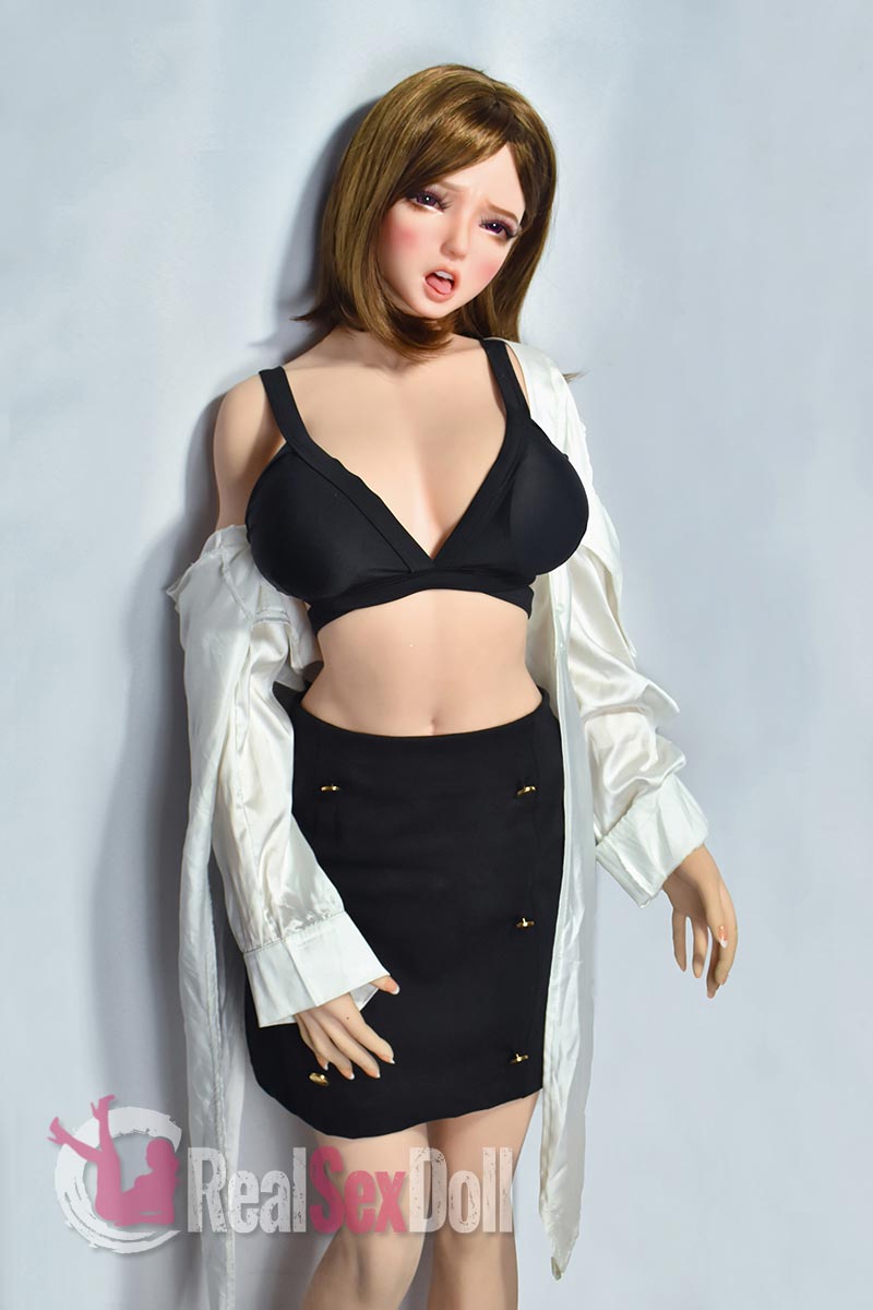 150cm/4ft11 Silicone Love Goddess Yukina vista 2