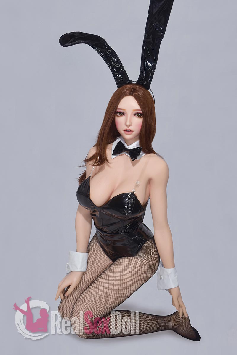 150cm/4ft11 Silicone Flirtatious Goddess Kana vista 7