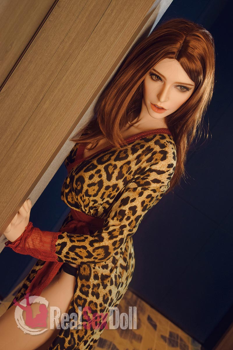165cm/5ft5 Sexy Sex Doll Mila Bell vista 4