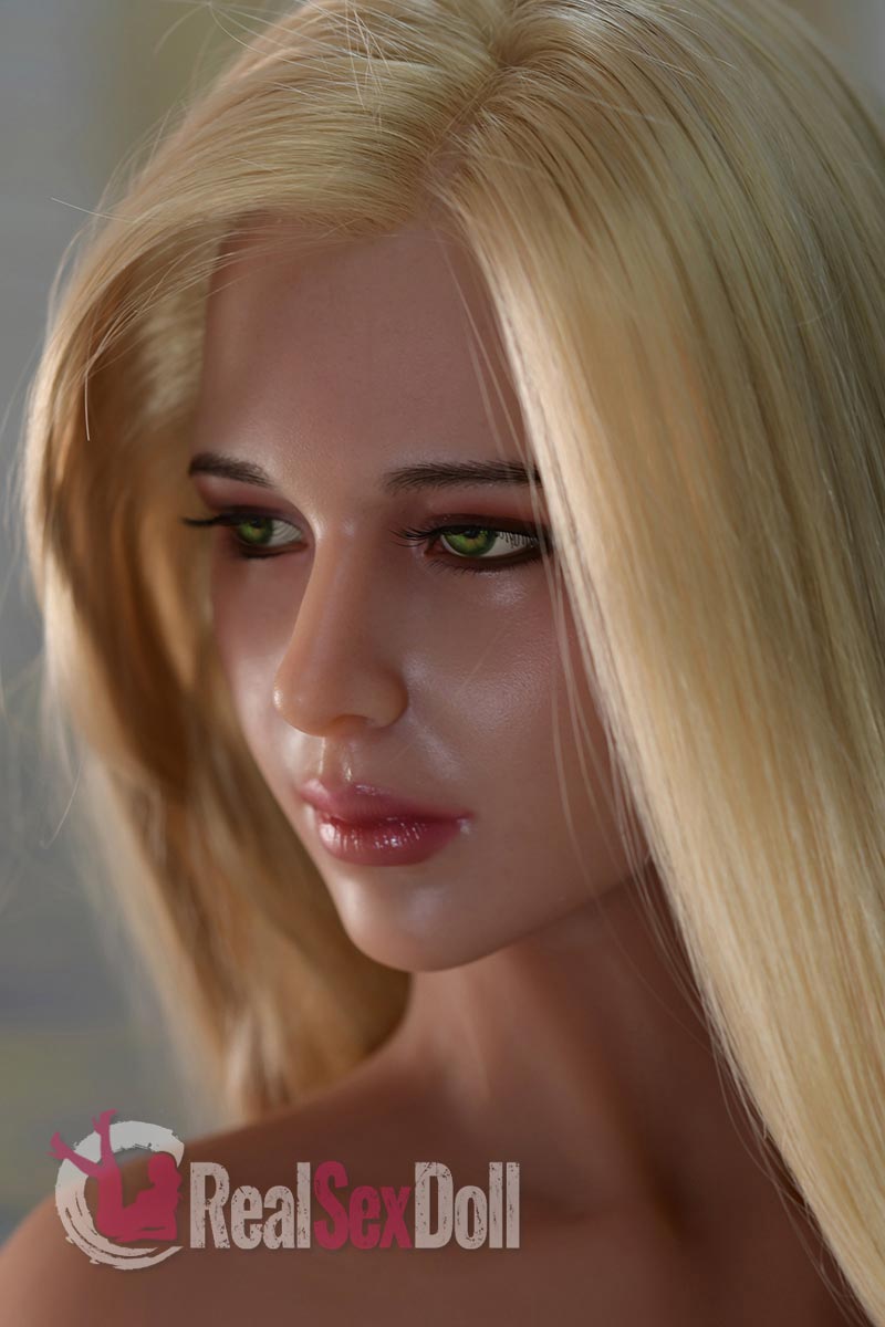 162cm/5ft3 C-Cup Blonde Sex Doll Luana vista 7
