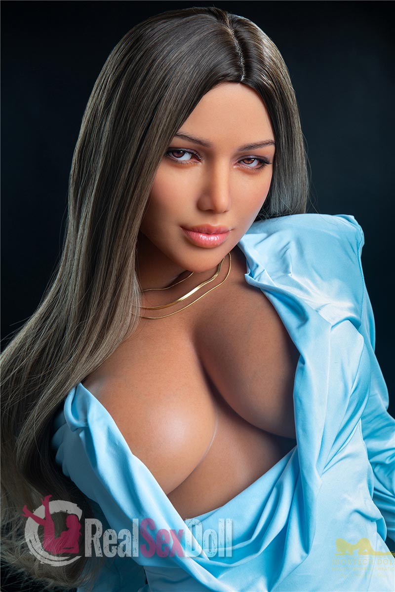 164cm/5ft4 F-cup Sexy Hot Wife Celine S13 vista 7