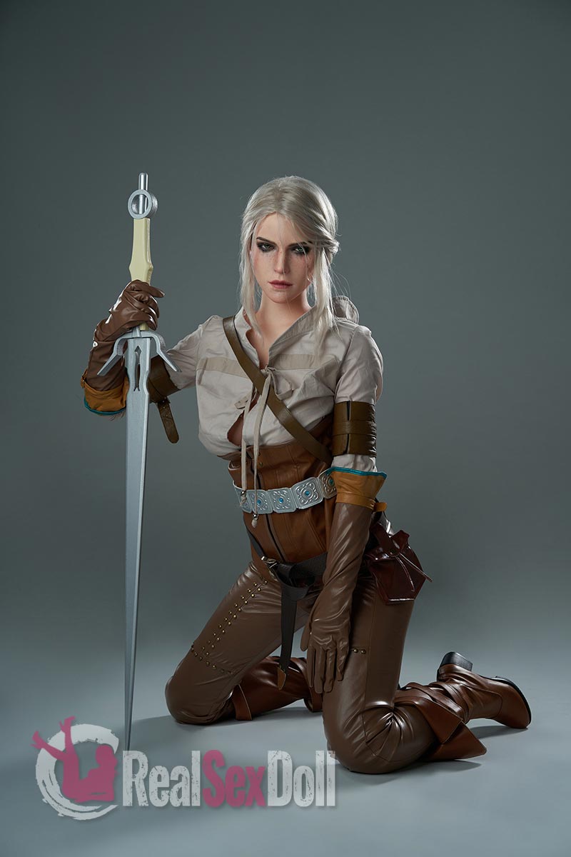 168cm/5ft6 E-Cup Game Lady With Sword No.05_1 — 168cm — SILICONE