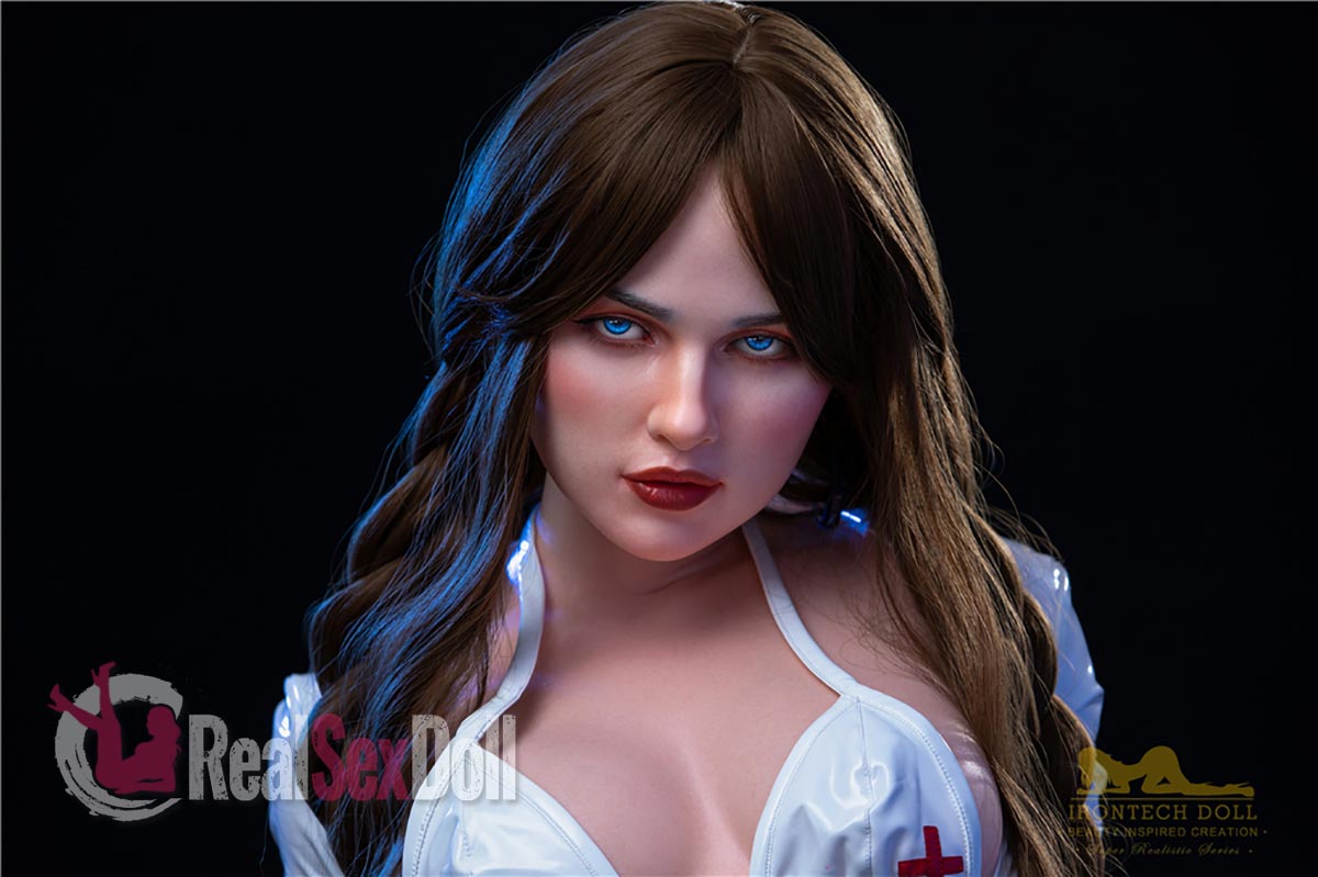 152cm/4ft11 Irontech Silicone Love Doll Hazel vista 8