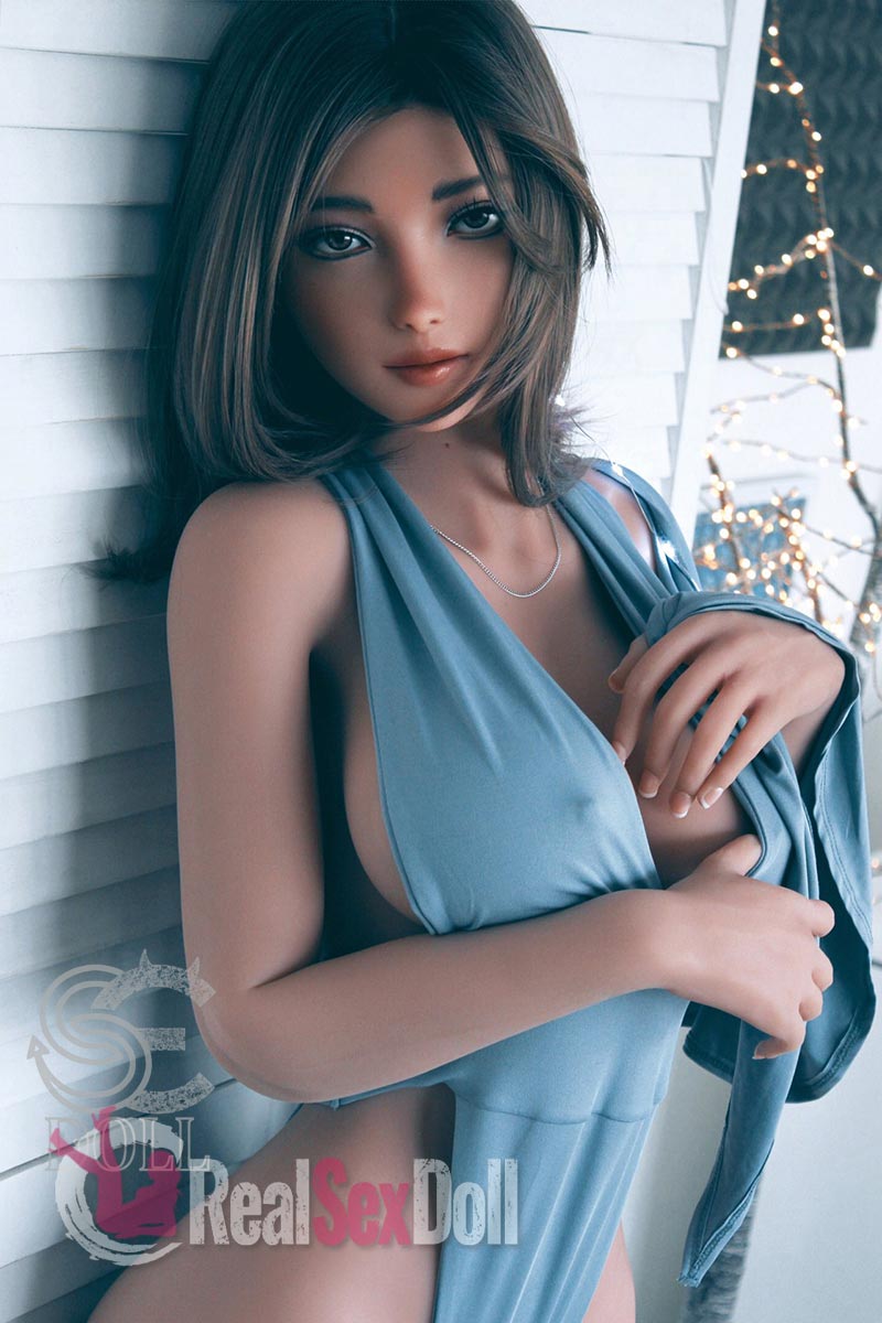 161cm/5ft3 F-cup Elegant Lady Tracy vista 4