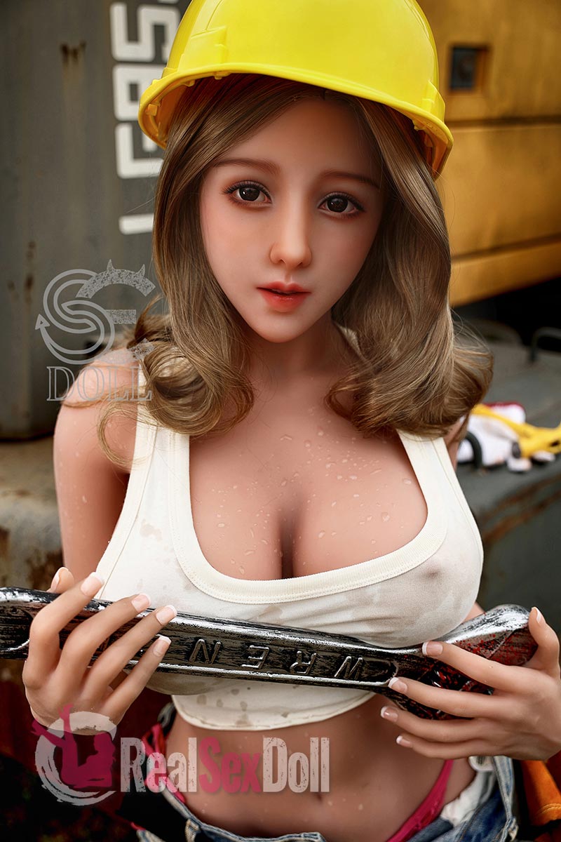 157cm/5ft2 F-cup Sexy Worker Eunice vista 6
