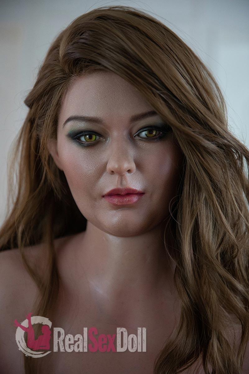 161cm/5ft3 H-cup BBW MILF Sex Doll Ursula vista 6
