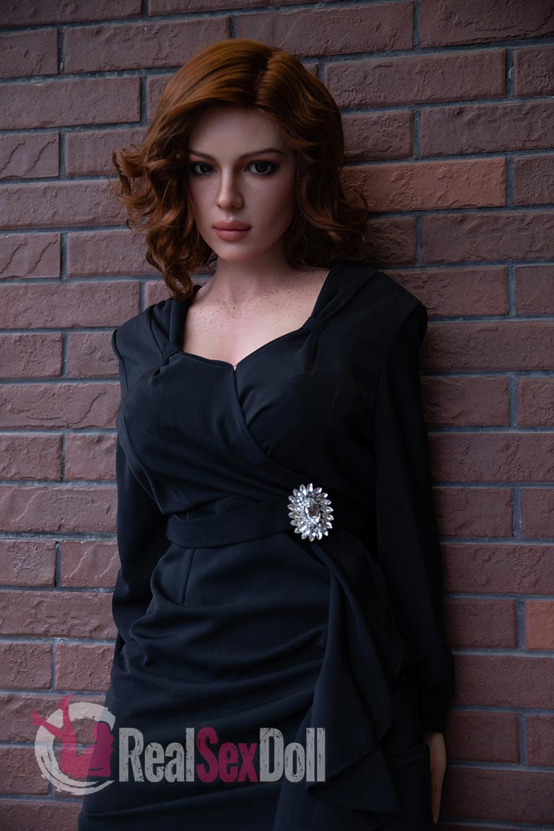 172cm/5ft7 F-Cup Full Silicone Sex Doll Wayner Winstead vista 8