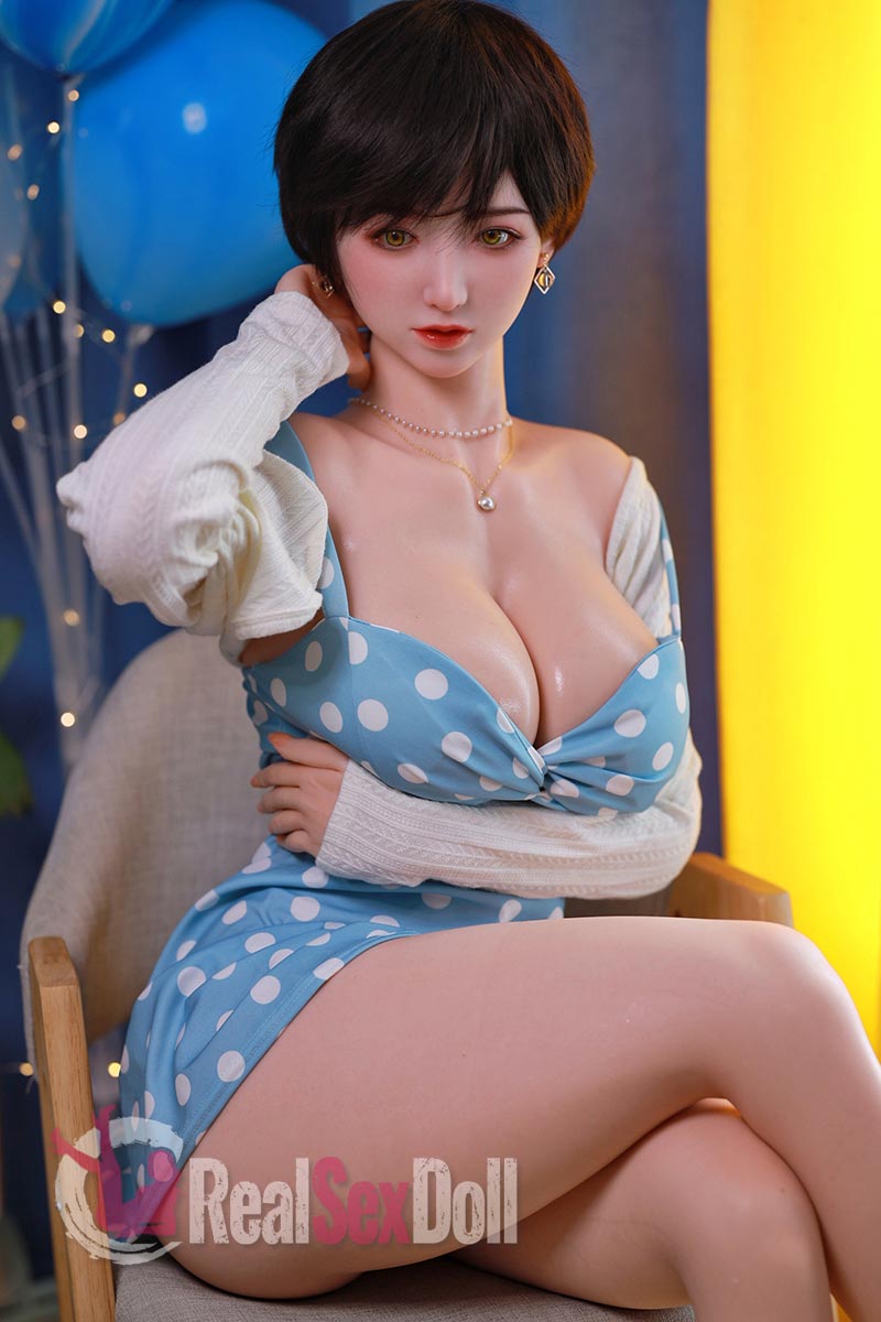 157cm/5ft1 H-cup Asian Silicone Sex Doll NaiXue vista 8