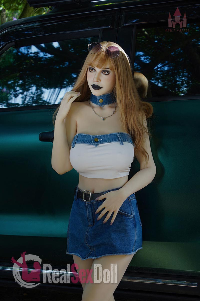 165cm/5ft5 F-cup Blonde Curvy Sex Doll Sybil vista 3