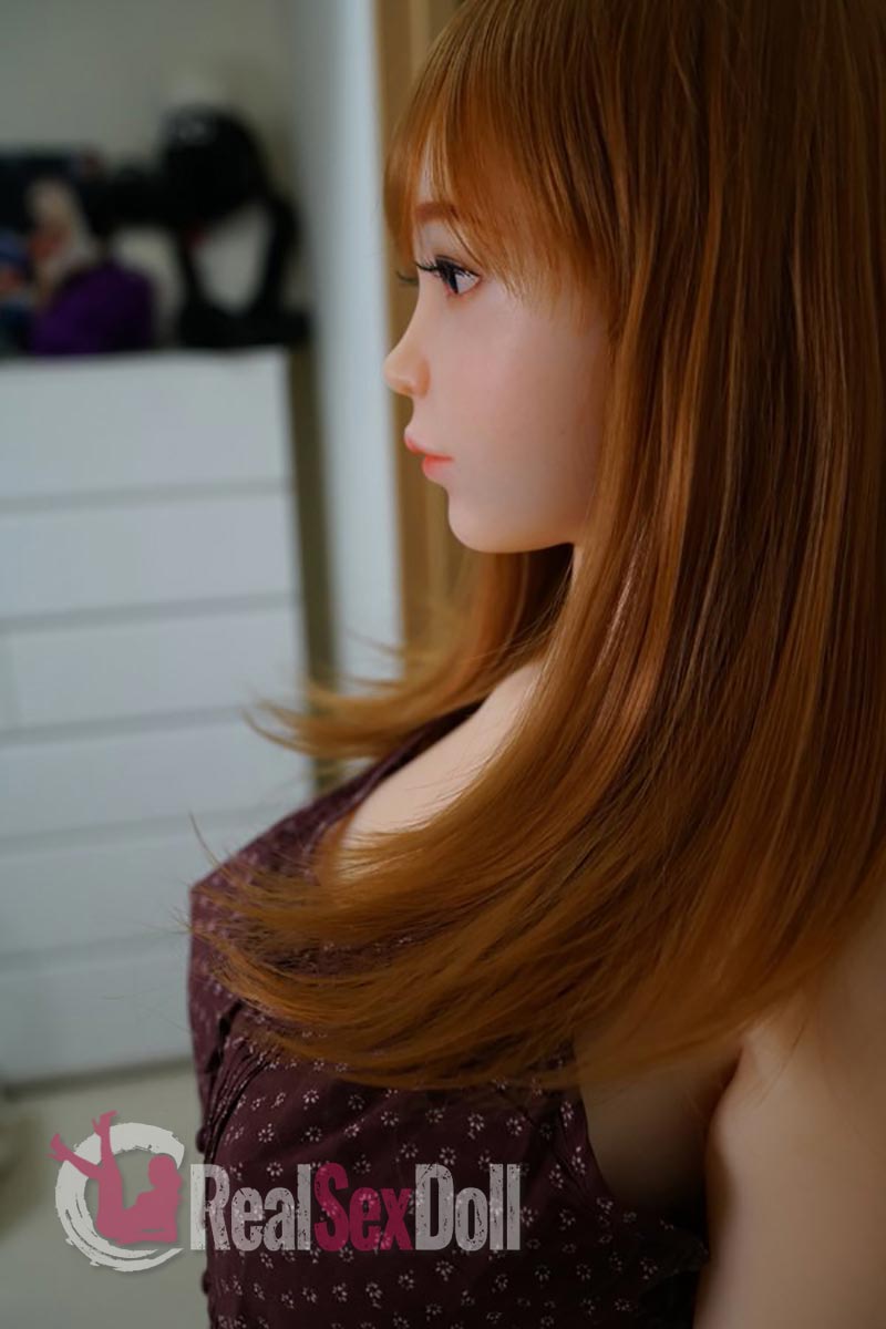 160cm/5ft3 G-cup Cruvy Sex Doll Silicone Sex Doll Akira vista 8