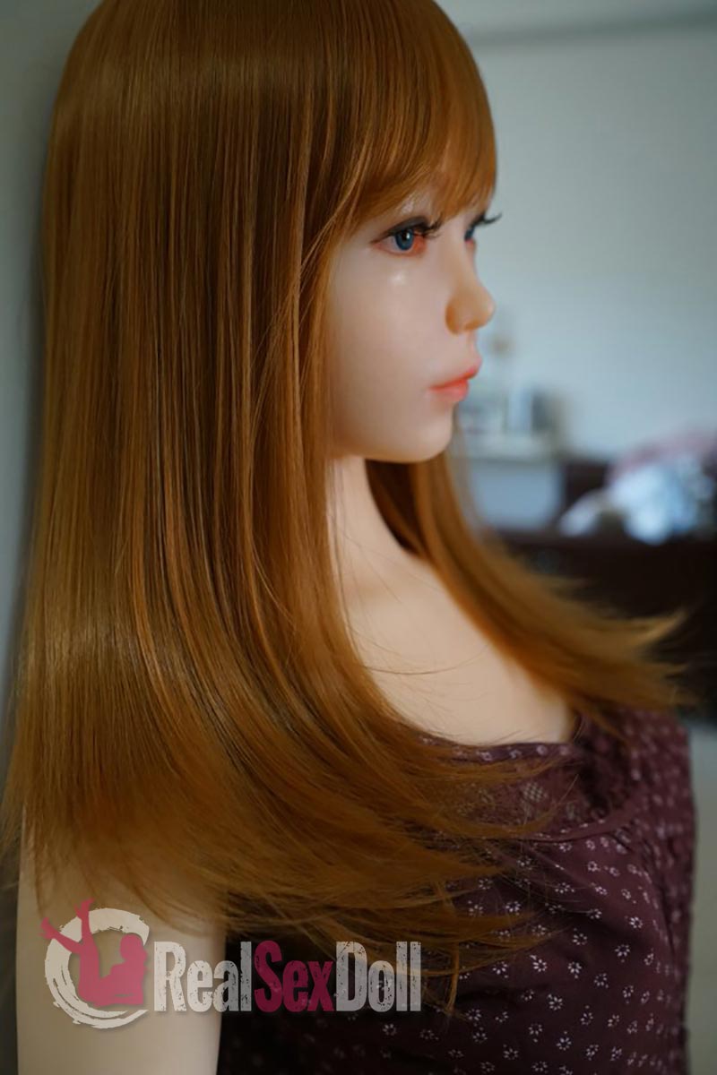 160cm/5ft3 G-cup Cruvy Sex Doll Silicone Sex Doll Akira vista 7