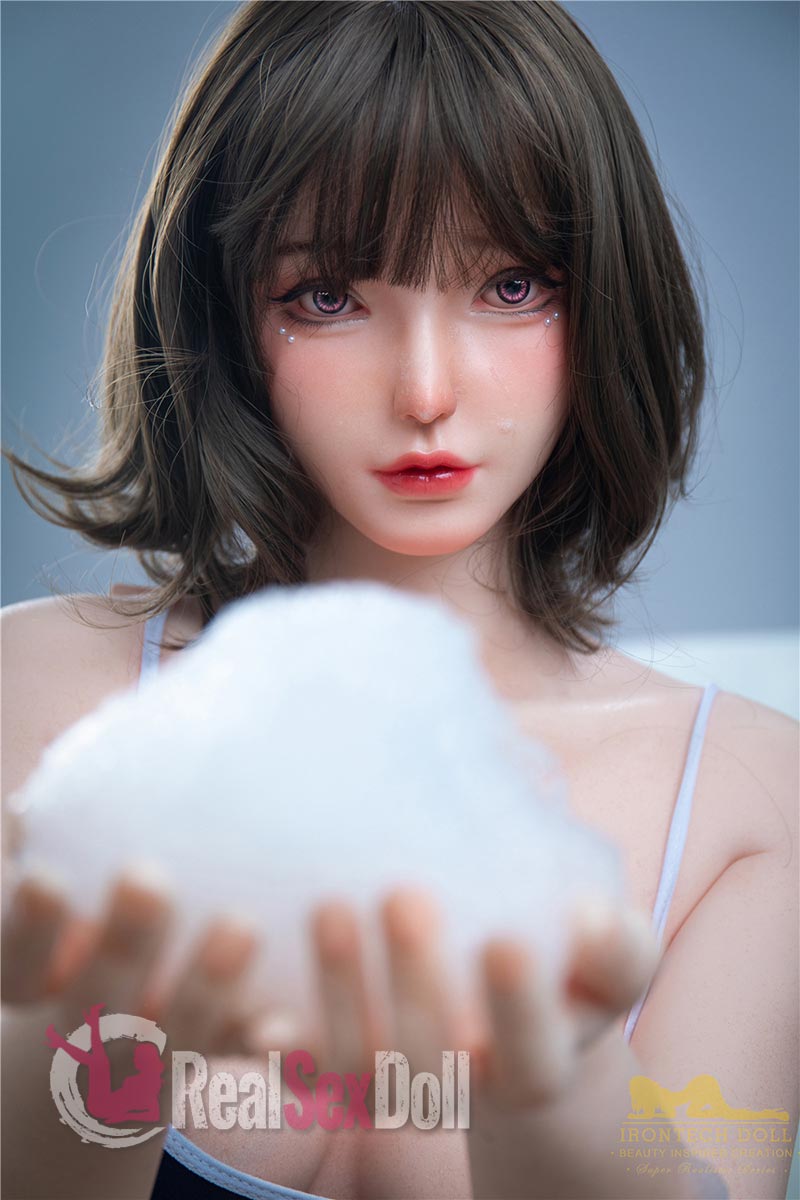 168cm/5ft6 B-cup Skinny Sex Doll Yu vista 8