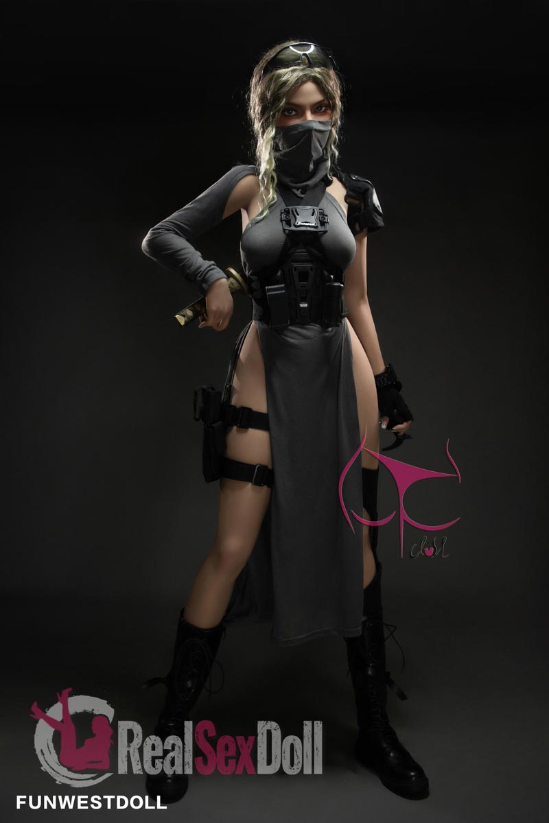 165cm / 5ft4 C-cup Cold Masked Skinny Sex Doll Lexie vista 4