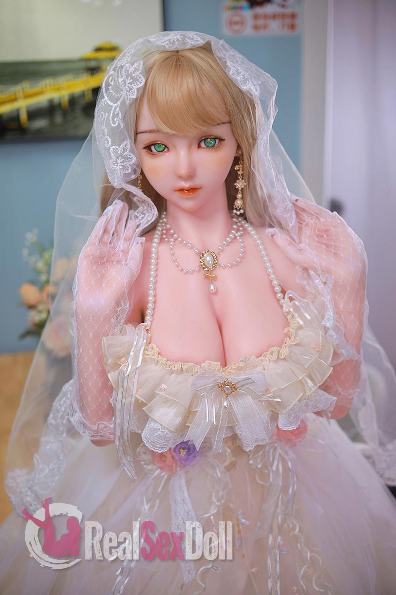 157cm / 5ft2 H-cup Anime Silicone Sex Doll Emmie vista 6