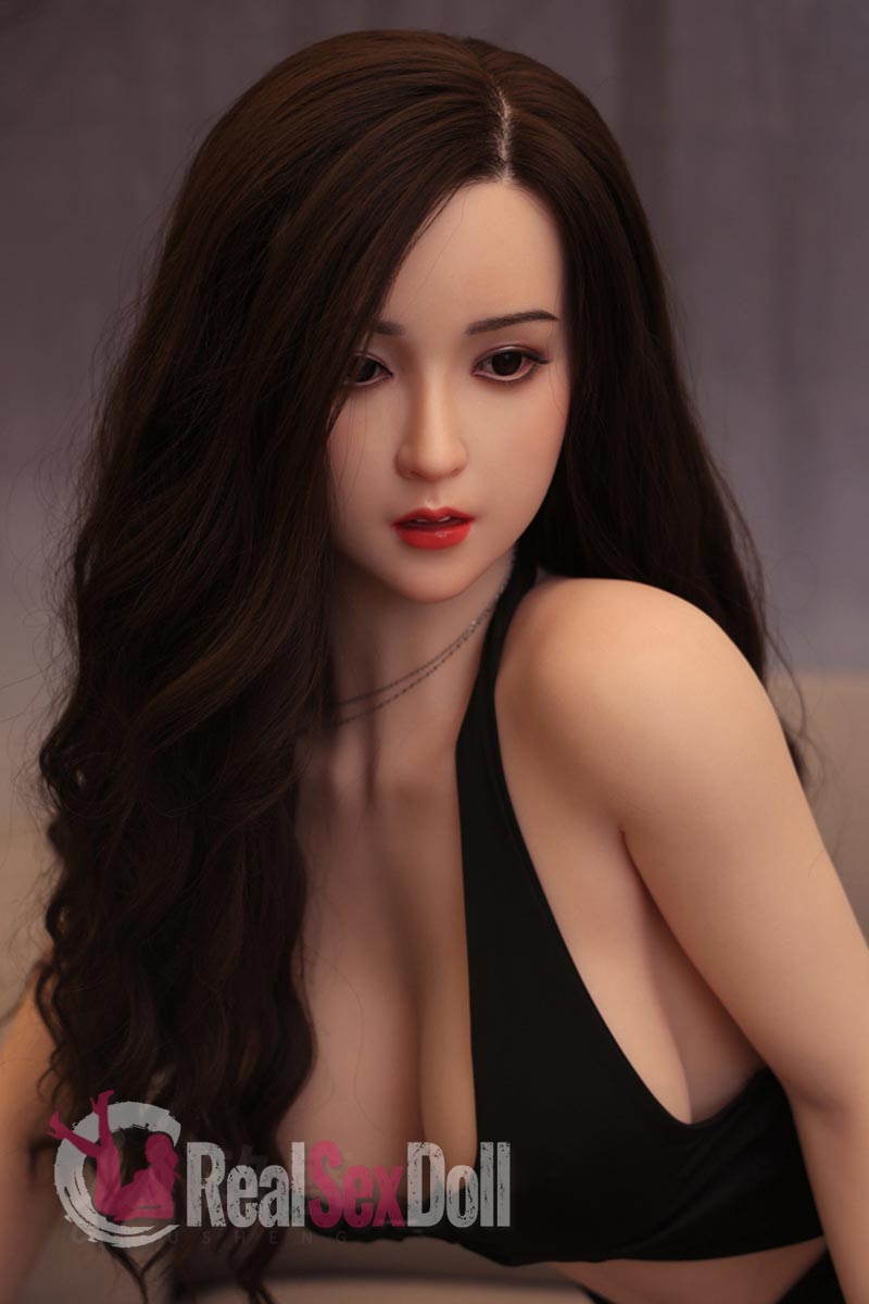 160cm / 5ft3 E-Cup Full Silicone Sexy Love Doll Lily vista 8