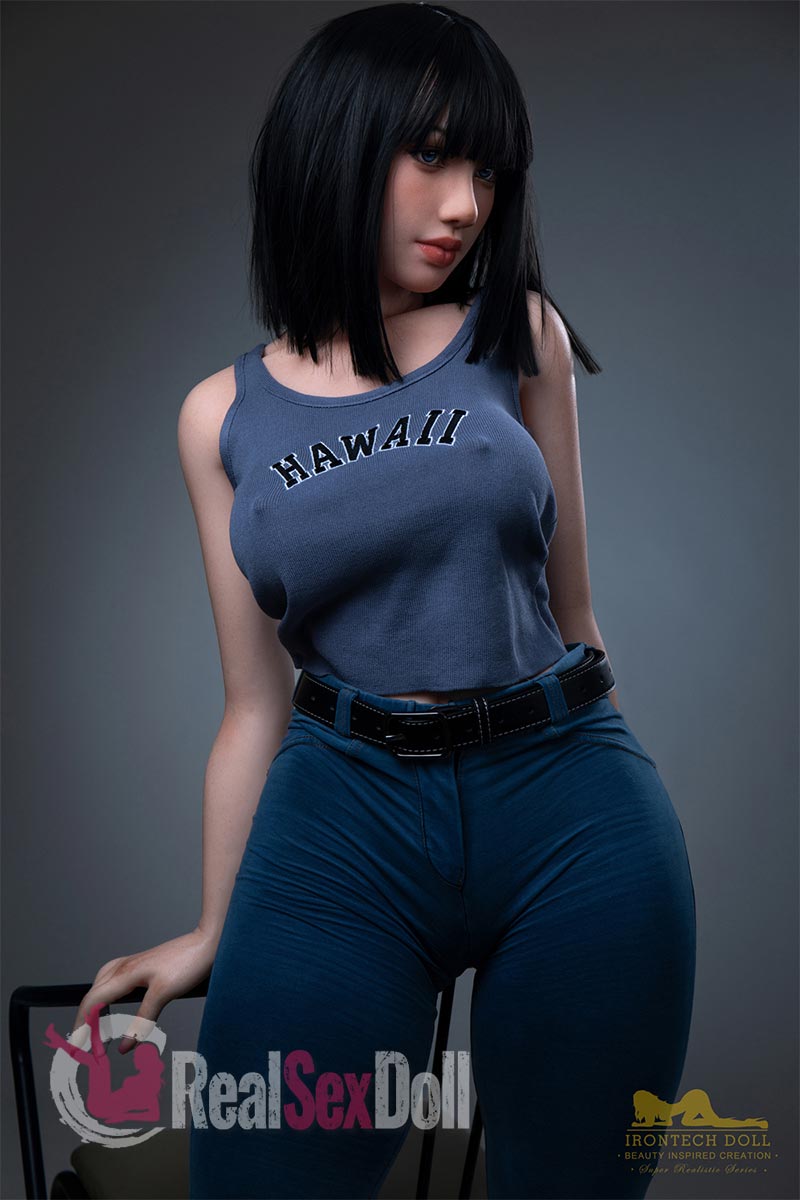 153cm / 4ft11 F-cup Curvy Love Doll Rita vista 3
